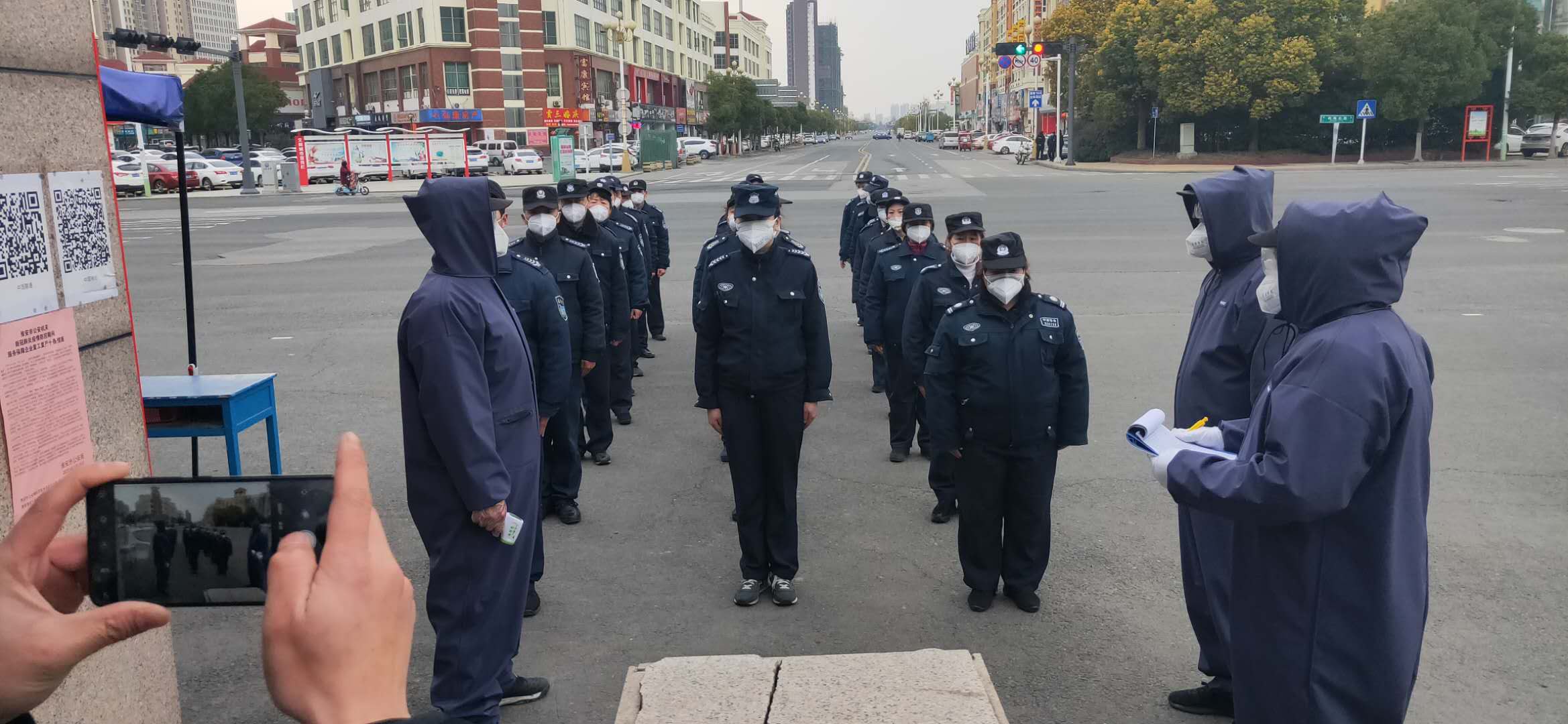 疫情期金盾保安作风(图1)